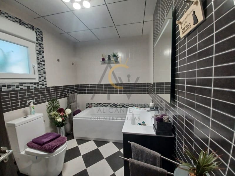 5 chambre Villa/Maison à vendre à Monovar / Monover avec piscine garage - 799 000 € (Ref: 8896965)