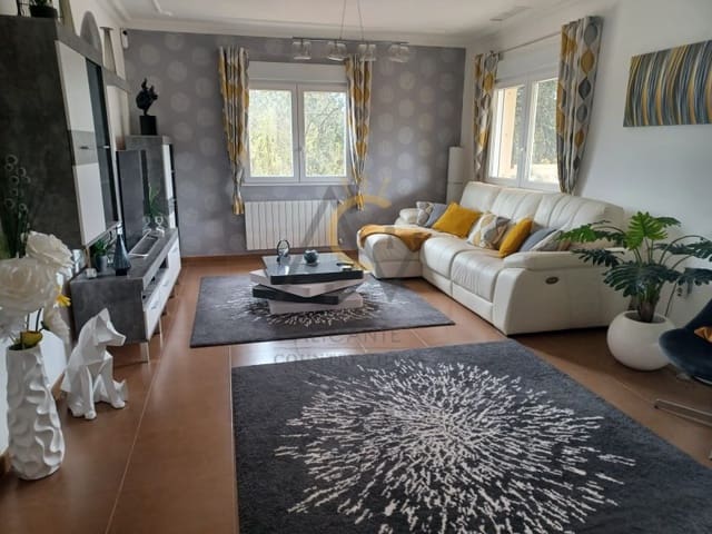 5 chambre Villa/Maison à vendre à Monóvar / Monóver avec piscine garage - 799 000 € (Ref: 8896965)