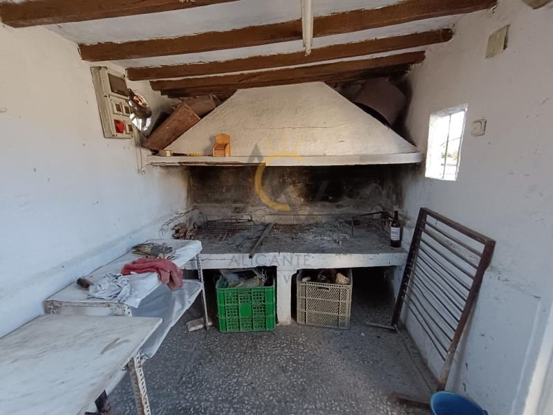 4 sypialnia Finka/Dom wiejski na sprzedaż w Aspe z basenem garażem - 395 000 € (Ref: 8909626)