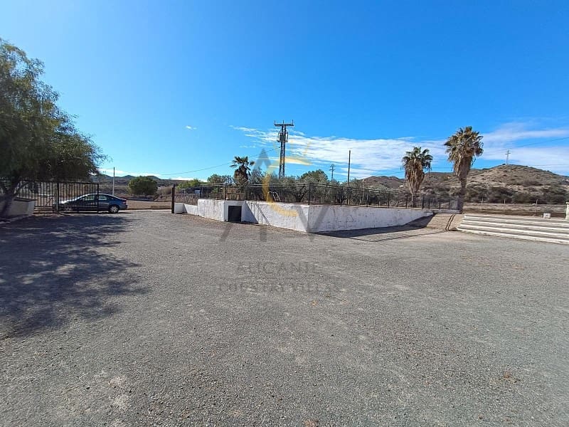 4 sypialnia Finka/Dom wiejski na sprzedaż w Aspe z basenem garażem - 395 000 € (Ref: 8909626)