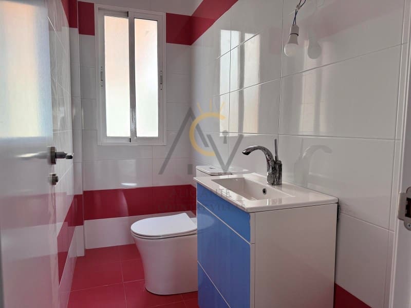 3 soverom Bungalow til salgs i La Romana med garasje - € 174 990 (Ref: 8954653)