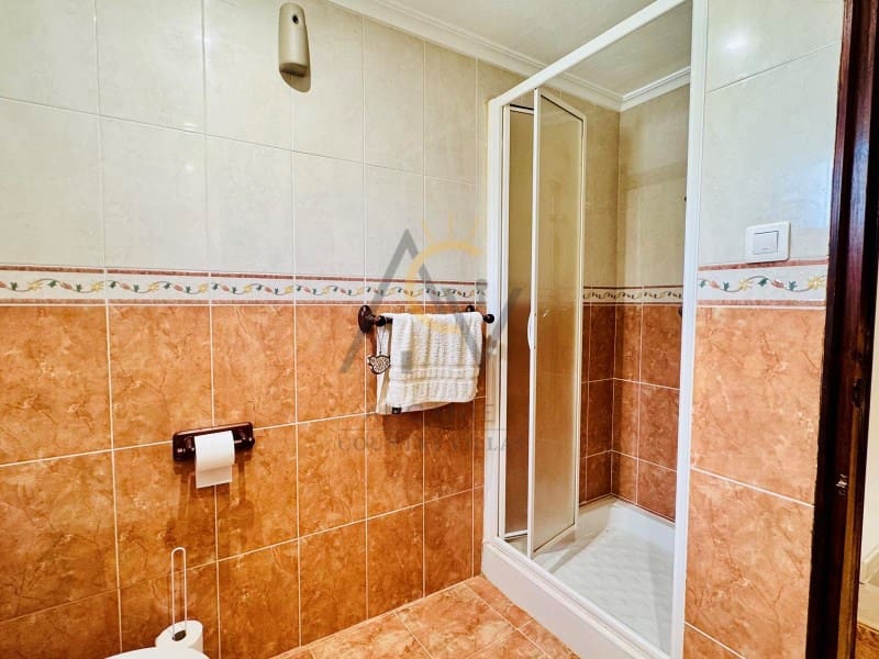 4 bedroom Villa for sale in Villena with pool - € 239,995 (Ref: 8981170)