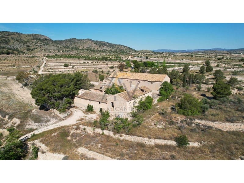 Finca/Herregård til salgs i Monovar / Monover med svømmebasseng garasje - € 250 000 (Ref: 9021115)