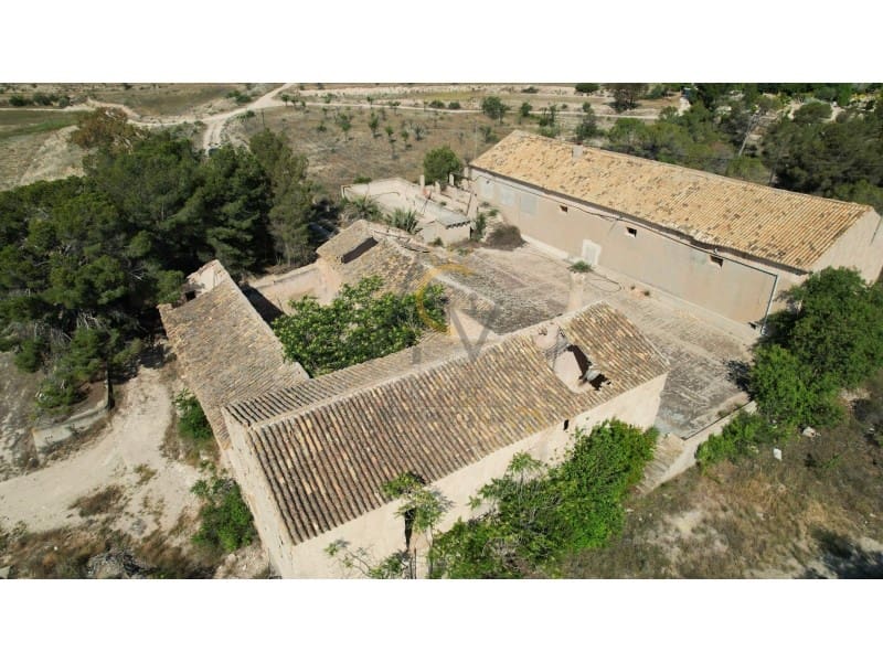 Finca/Herregård til salgs i Monovar / Monover med svømmebasseng garasje - € 250 000 (Ref: 9021115)