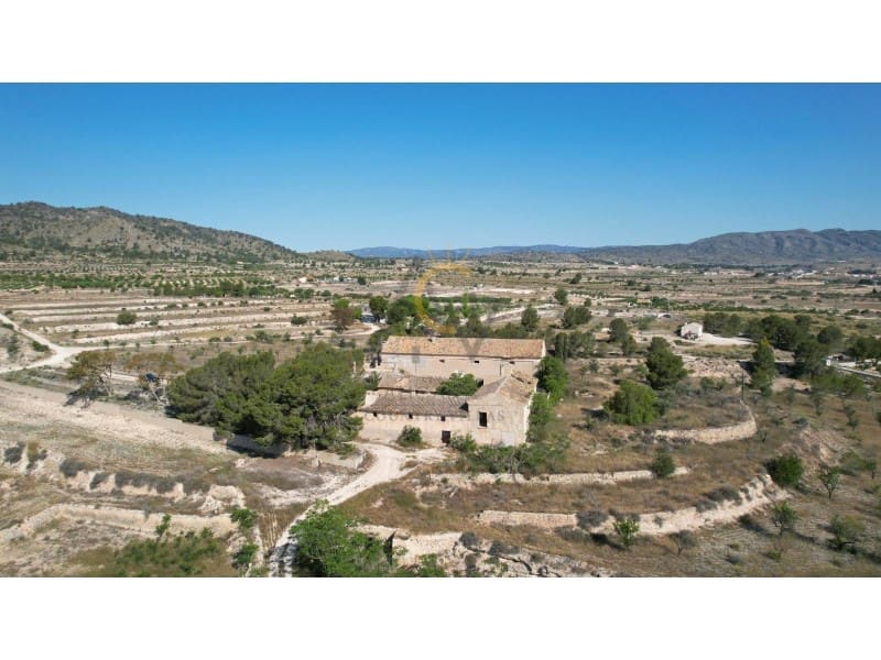 Finca/Herregård til salgs i Monovar / Monover med svømmebasseng garasje - € 250 000 (Ref: 9021115)