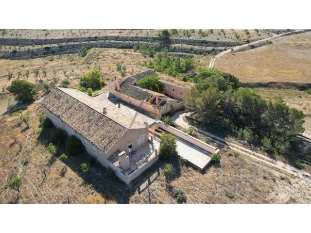 Finca/Herregård til salgs i Monóvar / Monóver med svømmebasseng garasje - € 250 000 (Ref: 9021115)