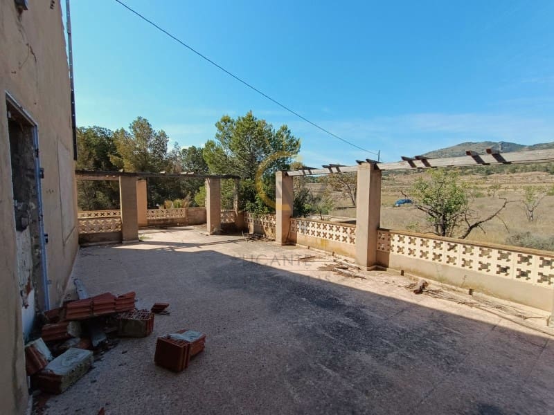 Finca/Herregård til salgs i Monovar / Monover med svømmebasseng garasje - € 250 000 (Ref: 9021115)