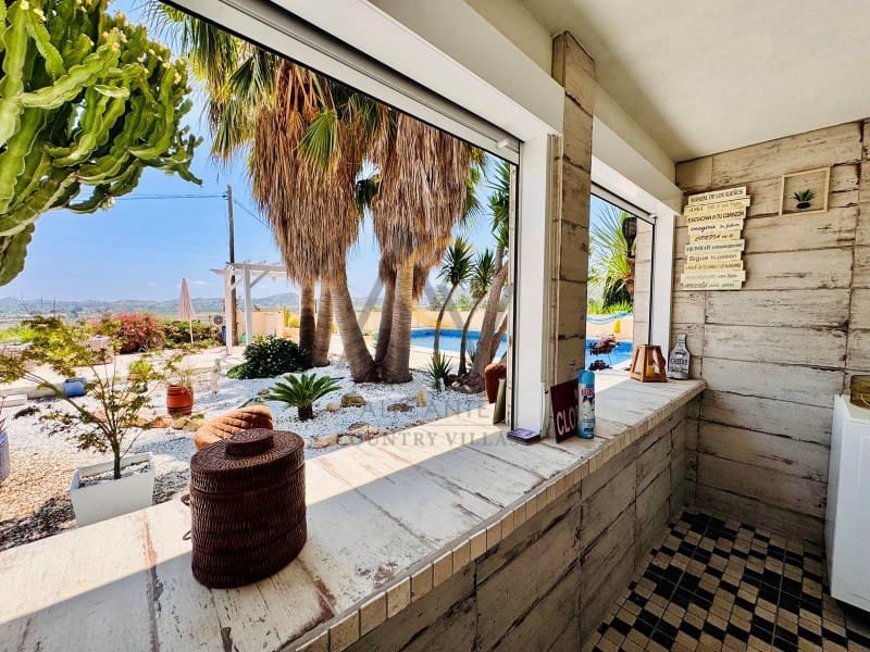 4 bedroom Villa for sale in Aspe with pool - € 395,000 (Ref: 9065509)