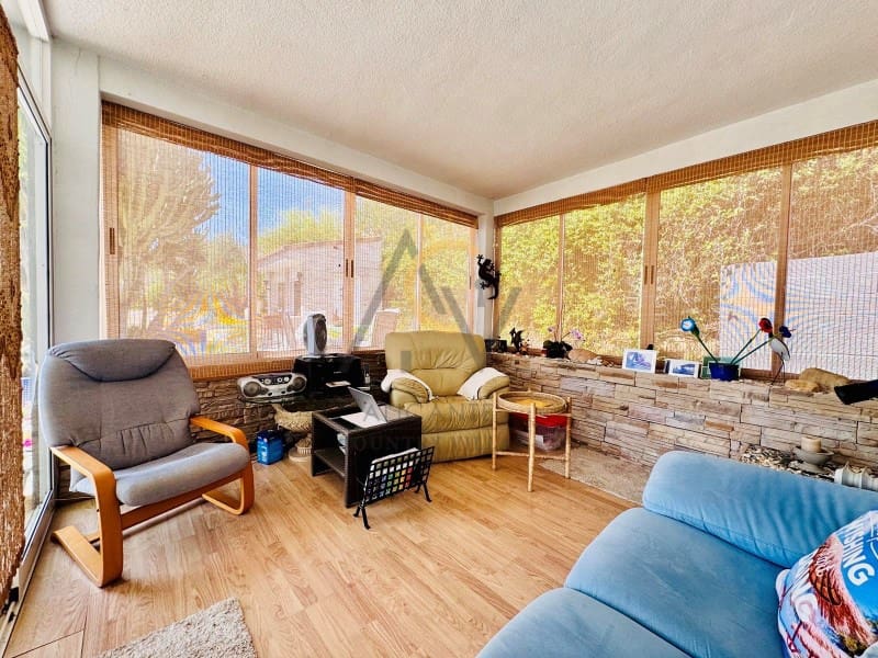 4 bedroom Villa for sale in Aspe with pool - € 395,000 (Ref: 9065509)