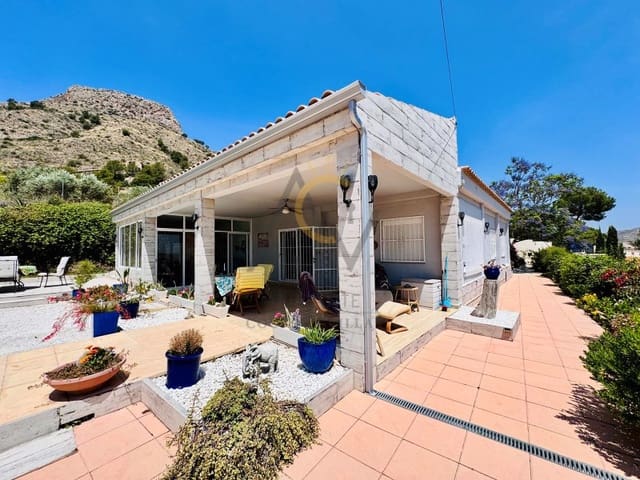 4 bedroom Villa for sale in Aspe with pool - € 395,000 (Ref: 9065509)