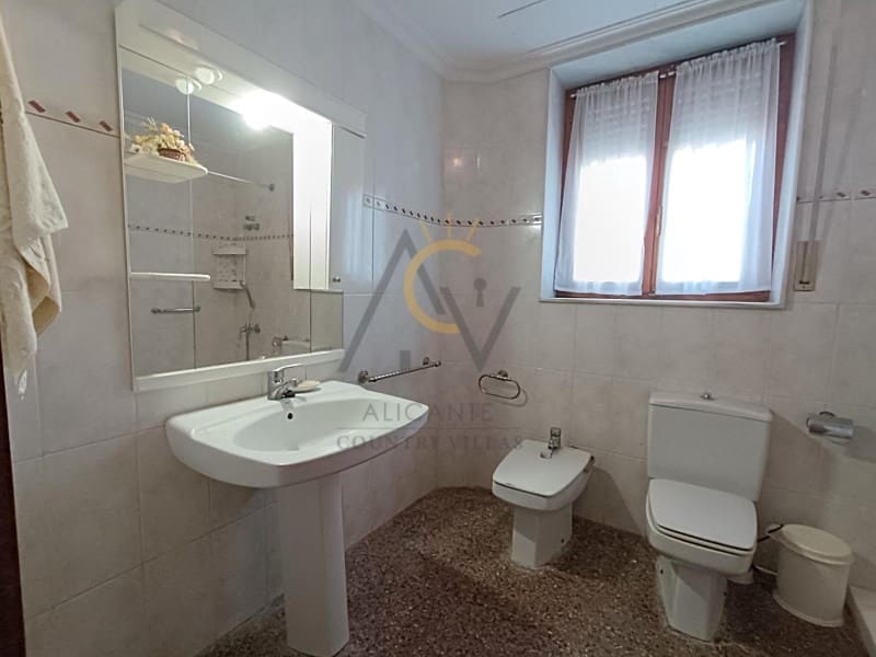 6 camera da letto Finca/Casa di Campagna in vendita in Monovar / Monover con garage - 395.000 € (Rif: 9065510)