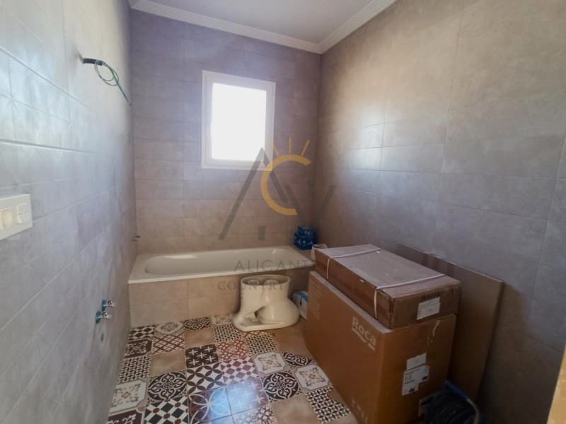 3 bedroom Villa for sale in La Romana - € 275,000 (Ref: 9105035)