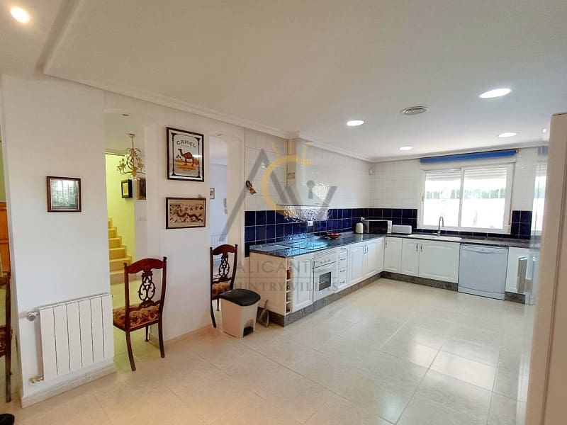 5 sypialnia Willa na sprzedaż w Aspe z basenem - 549 000 € (Ref: 9185538)