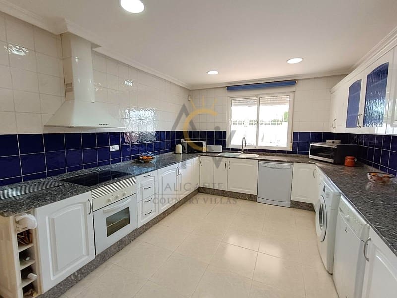 5 sypialnia Willa na sprzedaż w Aspe z basenem - 549 000 € (Ref: 9185538)