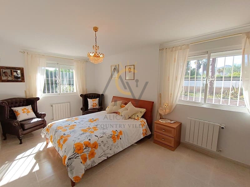 5 sypialnia Willa na sprzedaż w Aspe z basenem - 549 000 € (Ref: 9185538)