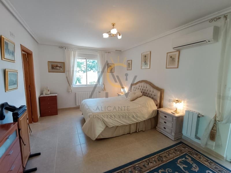 5 sypialnia Willa na sprzedaż w Aspe z basenem - 549 000 € (Ref: 9185538)