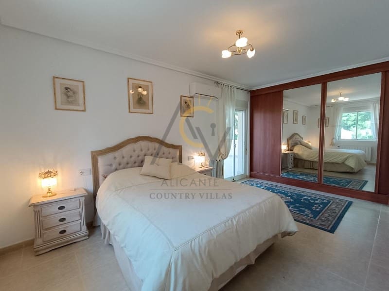 5 sypialnia Willa na sprzedaż w Aspe z basenem - 549 000 € (Ref: 9185538)