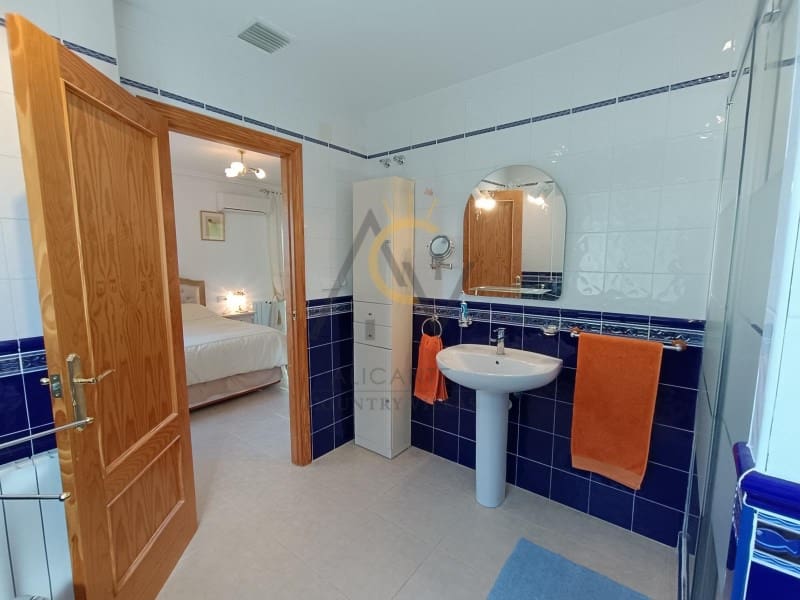 5 sypialnia Willa na sprzedaż w Aspe z basenem - 549 000 € (Ref: 9185538)