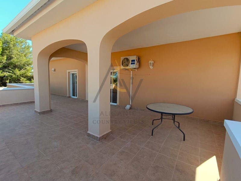 5 sypialnia Willa na sprzedaż w Aspe z basenem - 549 000 € (Ref: 9185538)