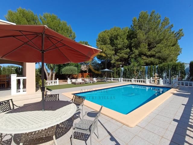 5 chambre Villa/Maison à vendre à Aspe avec piscine - 549 000 € (Ref: 9185538)