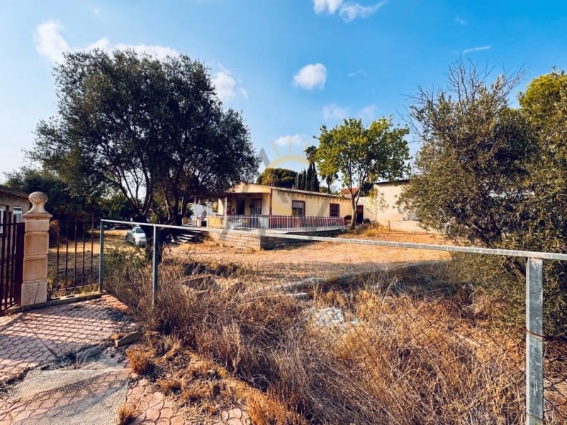 3 chambre Finca/Maison de Campagne à vendre à La Romana avec piscine - 199 995 € (Ref: 9196188)