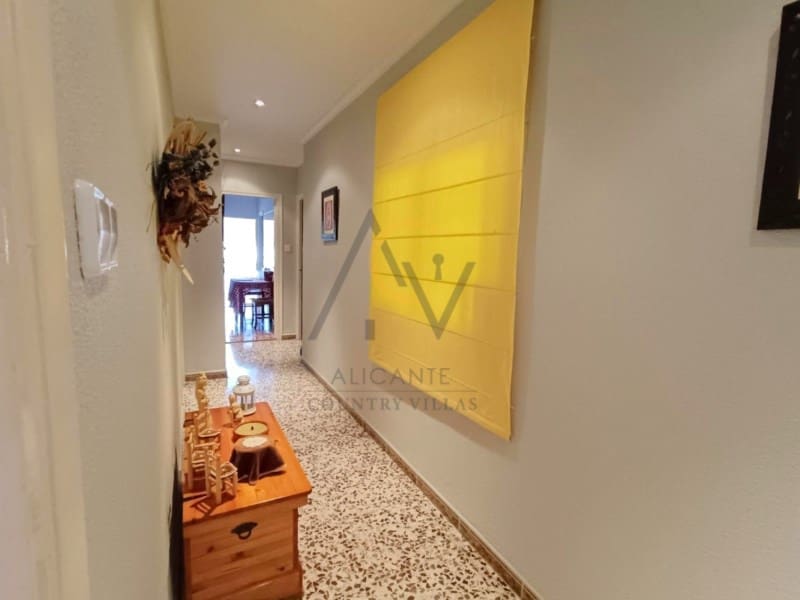 3 bedroom Villa for sale in La Romana with pool - € 367,500 (Ref: 9200760)