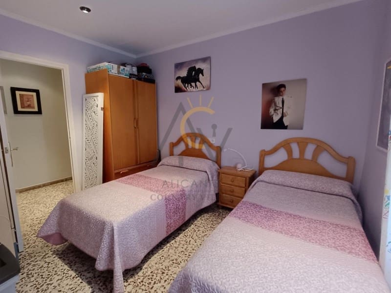 3 bedroom Villa for sale in La Romana with pool - € 367,500 (Ref: 9200760)