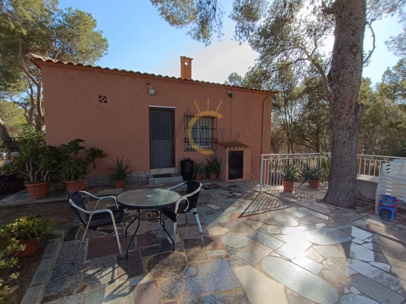 3 bedroom Villa for sale in La Romana with pool - € 367,500 (Ref: 9200760)