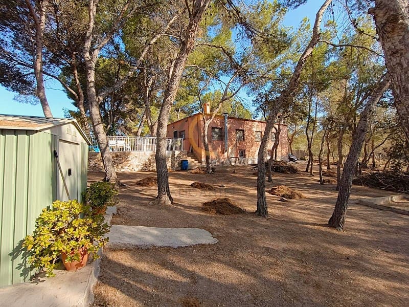 3 bedroom Villa for sale in La Romana with pool - € 367,500 (Ref: 9200760)