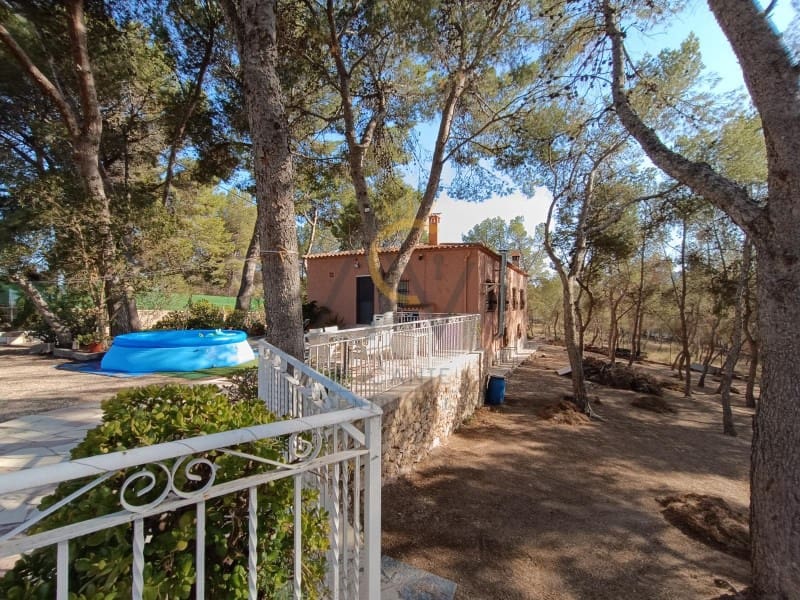 3 bedroom Villa for sale in La Romana with pool - € 367,500 (Ref: 9200760)