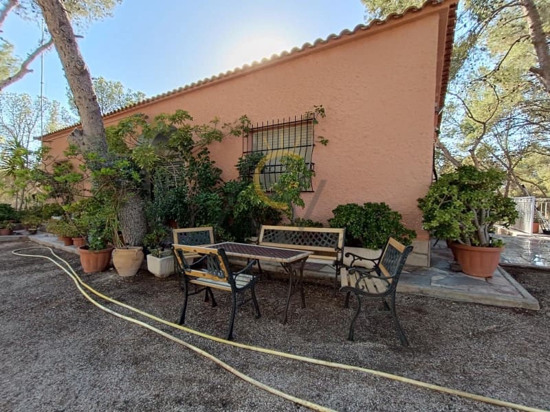 3 bedroom Villa for sale in La Romana with pool - € 367,500 (Ref: 9200760)