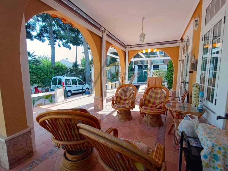 3 slaapkamer Villa te koop in Novelda - € 669.900 (Ref: 9233044)