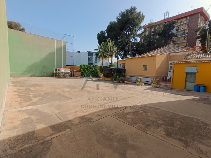 3 slaapkamer Villa te koop in Novelda - € 669.900 (Ref: 9233044)