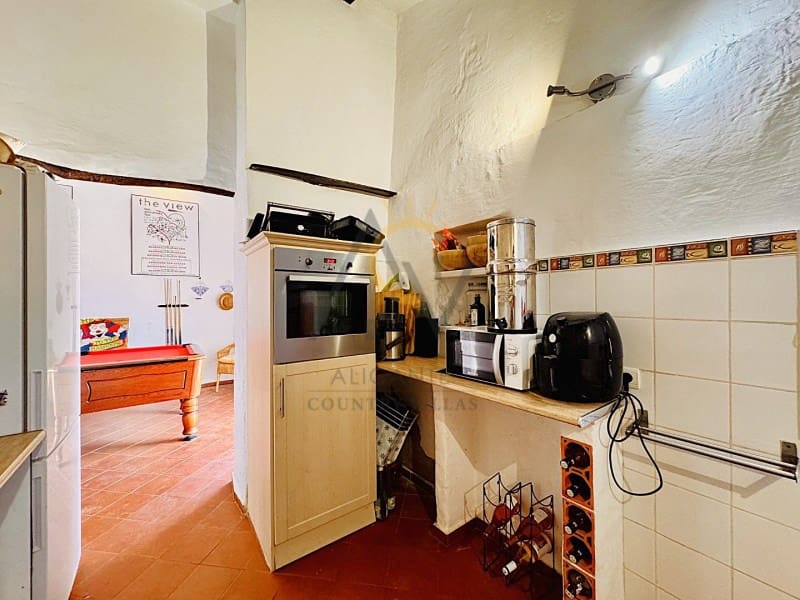 5 bedroom Finca/Country House for sale in Casas del Senor with pool - € 369,995 (Ref: 9269858)