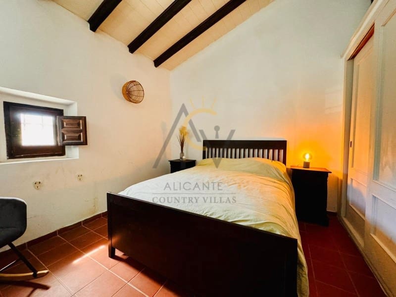 5 bedroom Finca/Country House for sale in Casas del Senor with pool - € 369,995 (Ref: 9269858)