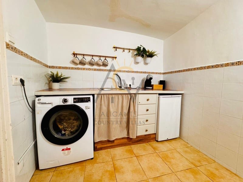 5 bedroom Finca/Country House for sale in Casas del Senor with pool - € 369,995 (Ref: 9269858)