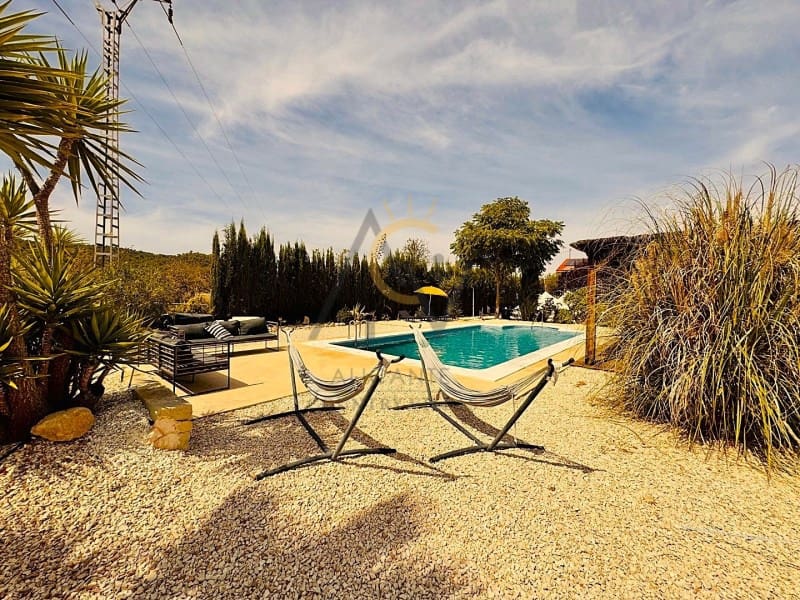 5 bedroom Finca/Country House for sale in Casas del Senor with pool - € 369,995 (Ref: 9269858)