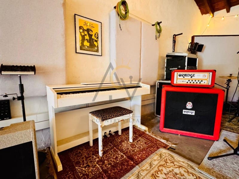 5 bedroom Finca/Country House for sale in Casas del Senor with pool - € 369,995 (Ref: 9269858)