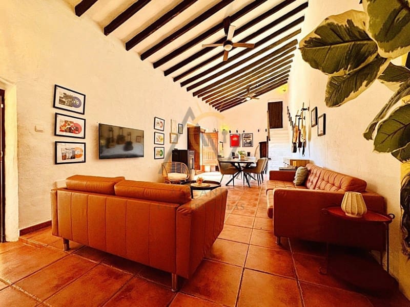 5 bedroom Finca/Country House for sale in Casas del Senor with pool - € 369,995 (Ref: 9269858)