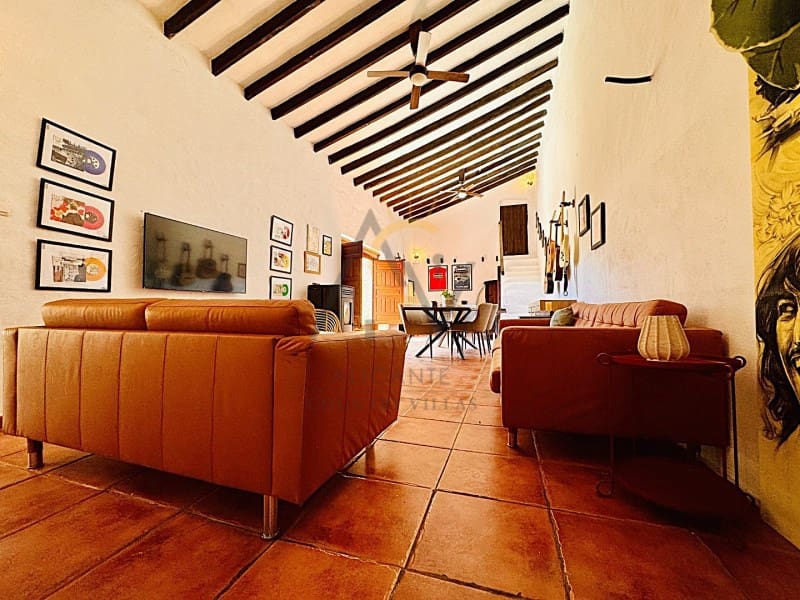 5 bedroom Finca/Country House for sale in Casas del Senor with pool - € 369,995 (Ref: 9269858)