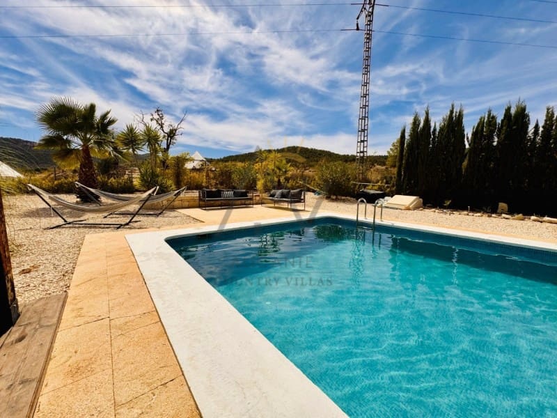 5 bedroom Finca/Country House for sale in Casas del Senor with pool - € 369,995 (Ref: 9269858)