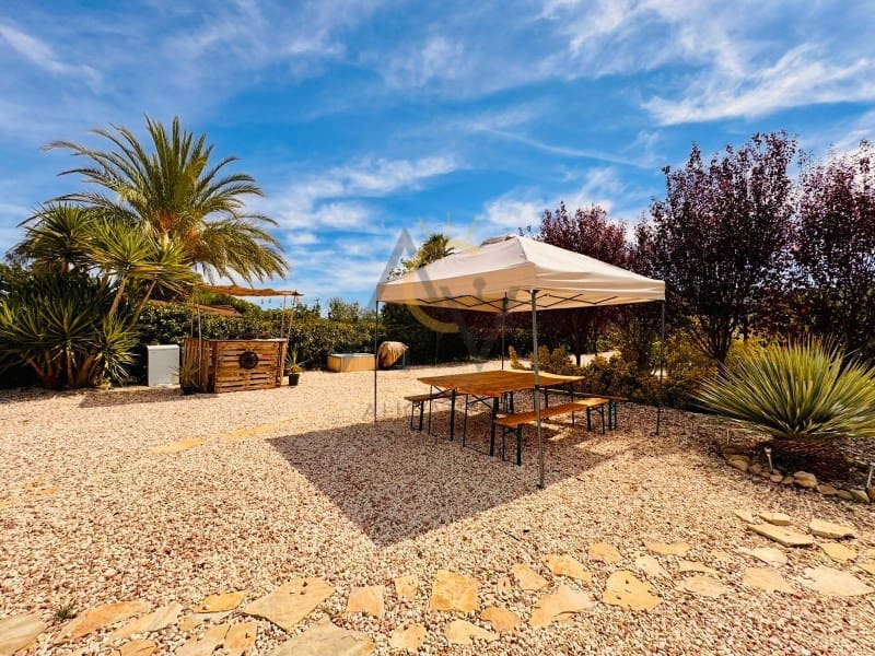 5 bedroom Finca/Country House for sale in Casas del Senor with pool - € 369,995 (Ref: 9269858)