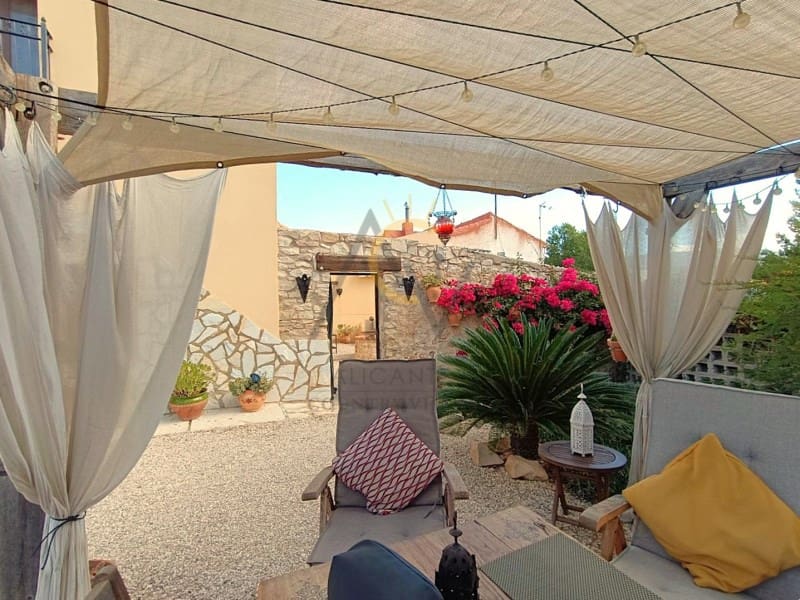 6 bedroom Finca/Country House for sale in Monovar / Monover with pool garage - € 349,900 (Ref: 9272721)