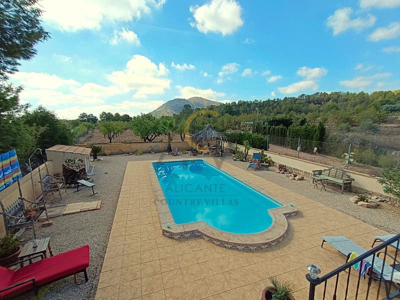 6 bedroom Finca/Country House for sale in Monovar / Monover with pool garage - € 349,900 (Ref: 9272721)