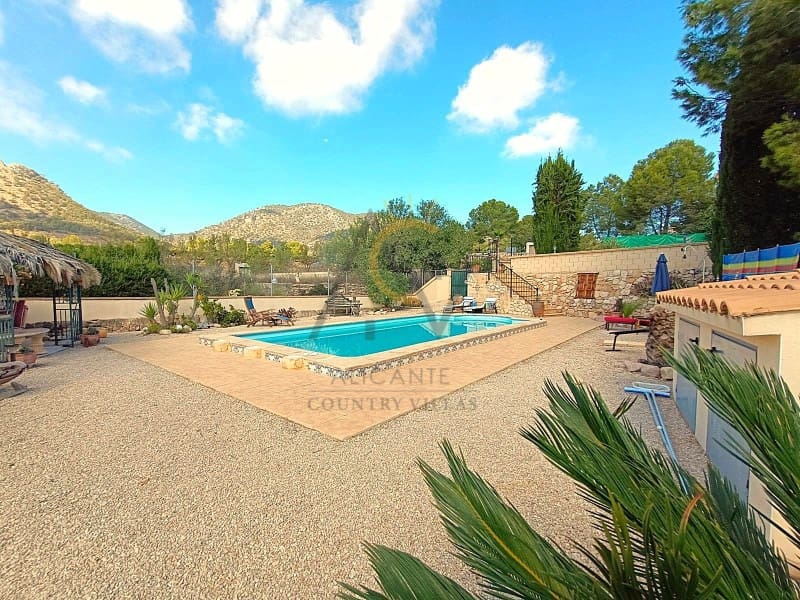 6 bedroom Finca/Country House for sale in Monovar / Monover with pool garage - € 349,900 (Ref: 9272721)