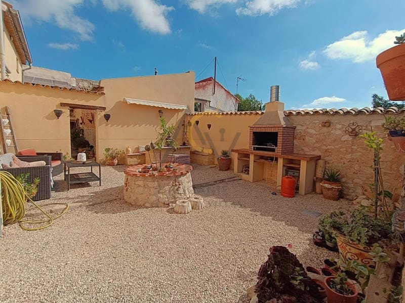 6 bedroom Finca/Country House for sale in Monovar / Monover with pool garage - € 349,900 (Ref: 9272721)