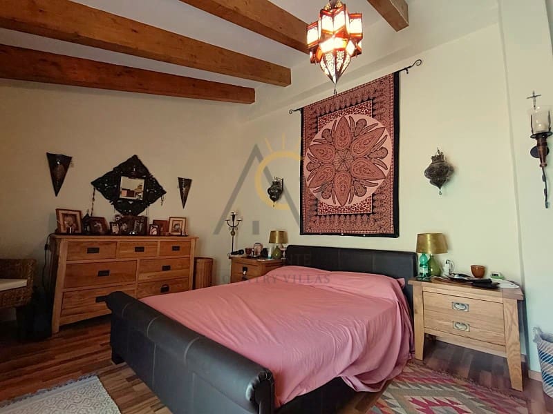 6 bedroom Finca/Country House for sale in Monovar / Monover with pool garage - € 349,900 (Ref: 9272721)