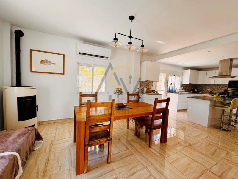 6 chambre Villa/Maison à vendre à La Romana - 449 995 € (Ref: 9282477)