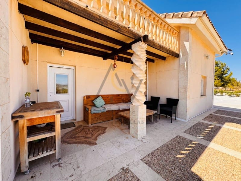 6 chambre Villa/Maison à vendre à La Romana - 449 995 € (Ref: 9282477)