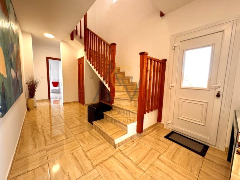 6 chambre Villa/Maison à vendre à La Romana - 449 995 € (Ref: 9282477)